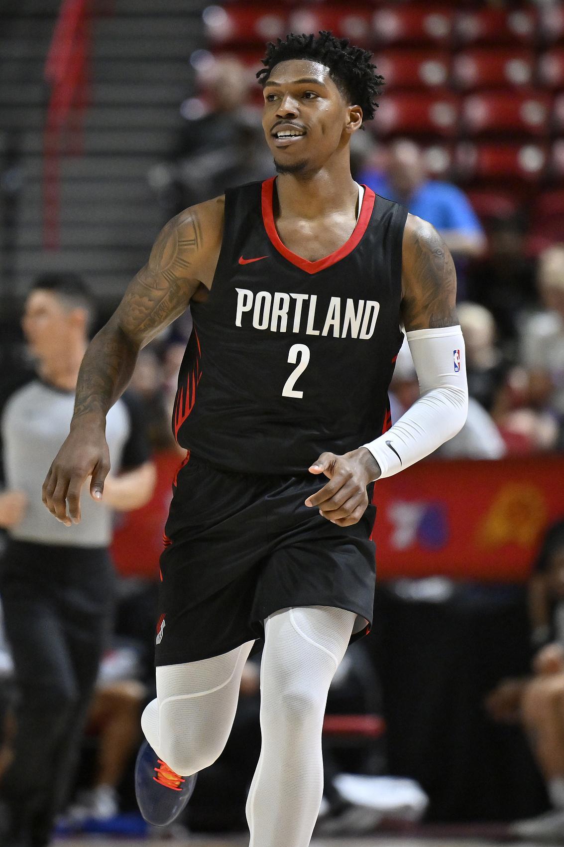 效率不高但真拼！乐福16中5拿下17分12板5助2断