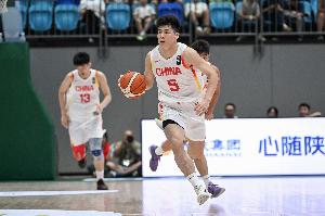 同为校园篮球代表!媒体人:陈家政防守意愿和意识比张博源要强